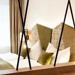 Trattnig 4* דובריאך