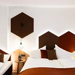 Trattnig Hotel 4*