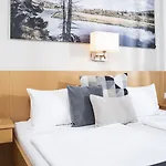 מלון Trattnig 4*